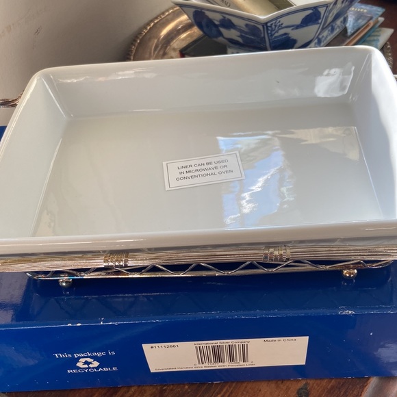 NIB International Silver serving tray with liner - Picture 8 of 10